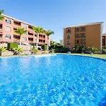 Mar Pool View *