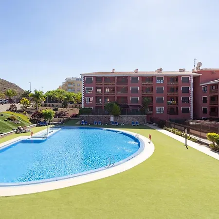 Mar Pool View